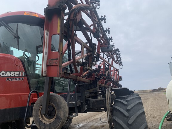 2014 Case IH Patriot 4430 Sprayer/High Clearance