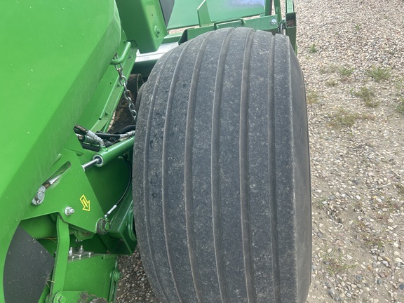 2021 John Deere 560M Baler/Round