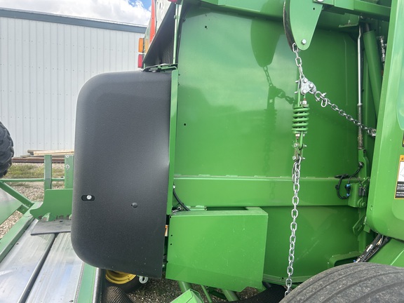 2021 John Deere 560M Baler/Round