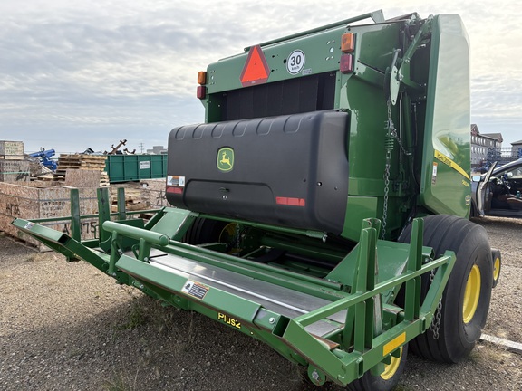 2021 John Deere 560M Baler/Round