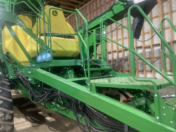 2021 John Deere P556 Air Seeder