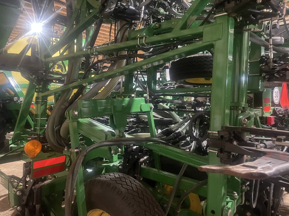 2021 John Deere P556 Air Seeder