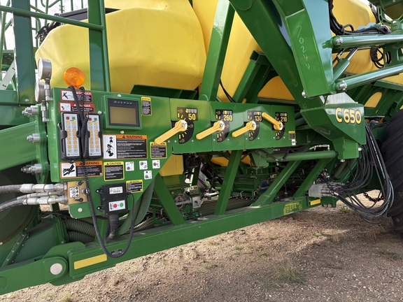 2021 John Deere P556 Air Seeder