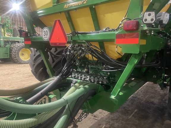 2021 John Deere P556 Air Seeder