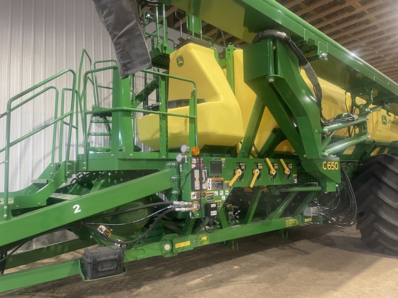 2021 John Deere P556 Air Seeder