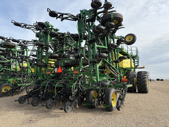 2021 John Deere P556 Air Seeder