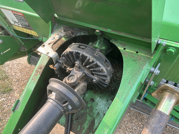 2015 John Deere 569 Baler/Round