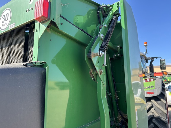 2021 John Deere 560M Baler/Round