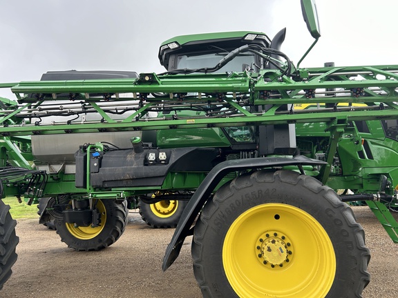 2022 John Deere 412R Sprayer/High Clearance