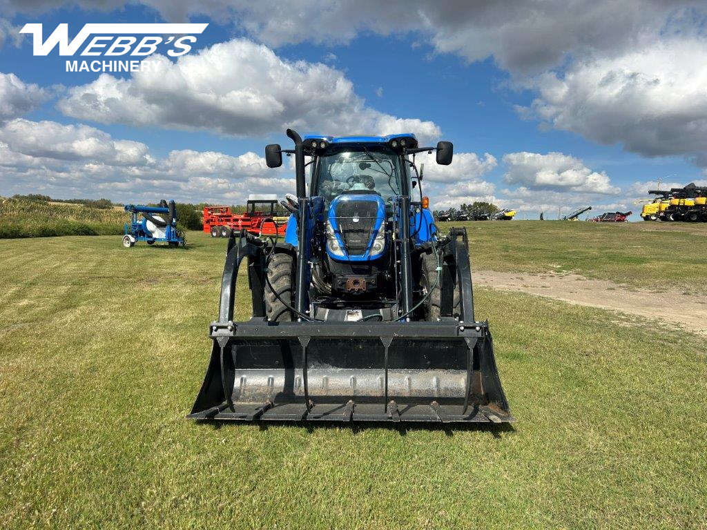 2017 New Holland T6.175 CVT Tractor