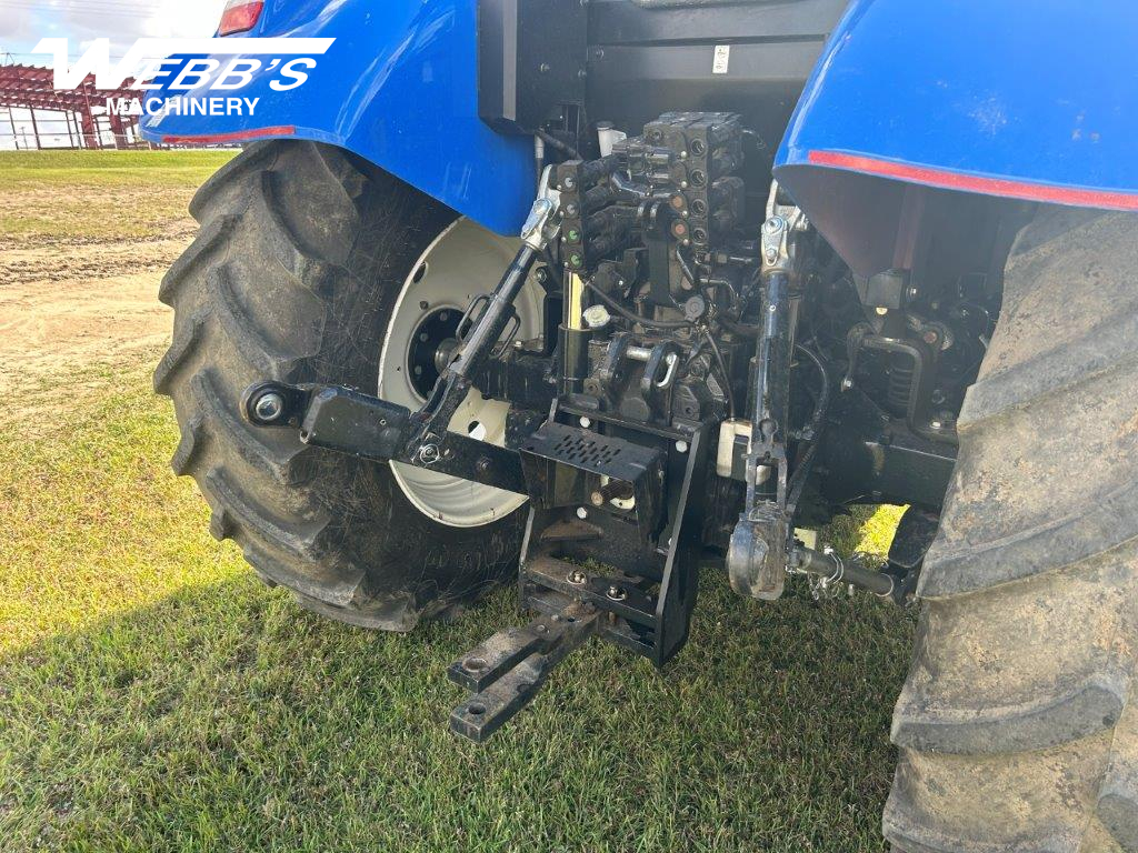 2017 New Holland T6.175 CVT Tractor