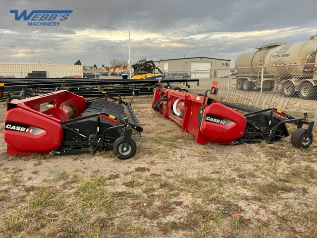 2017 Case IH 3016 Header Combine