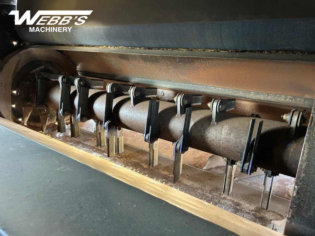 2016 New Holland CR9.90 Combine