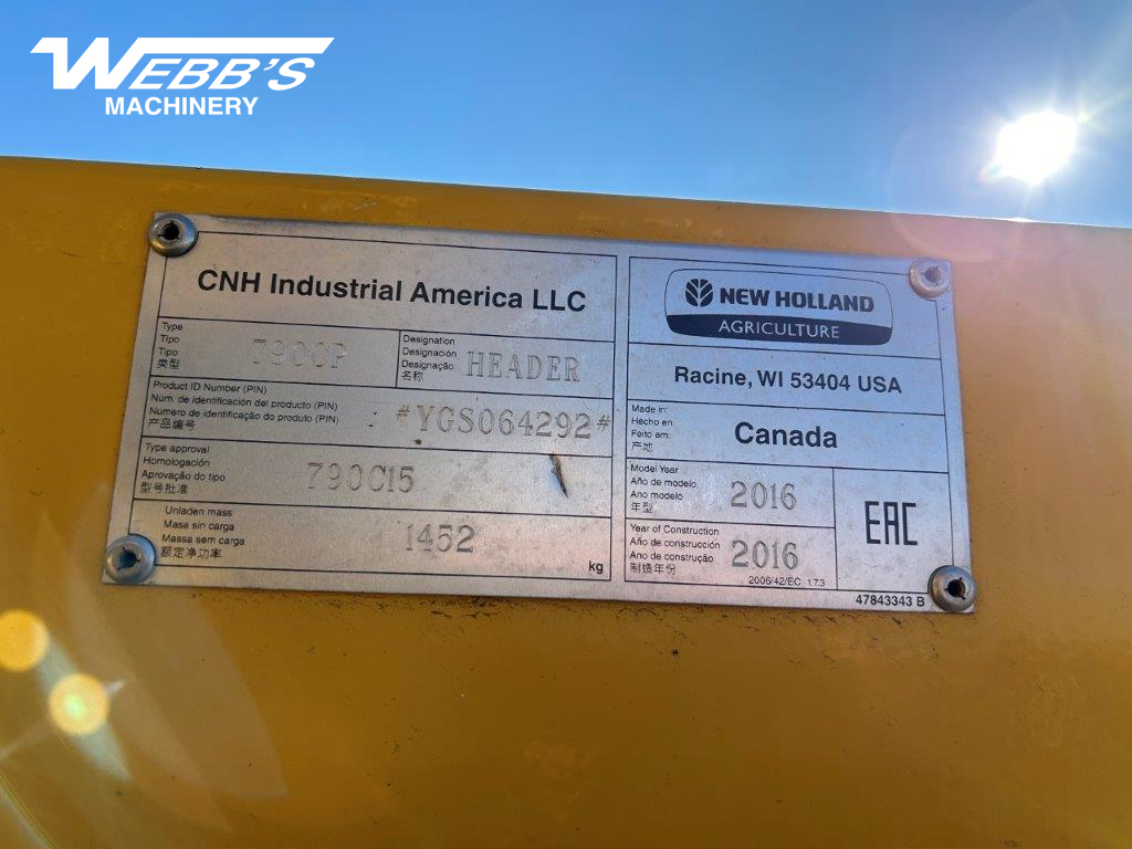 2016 New Holland CR9.90 Combine