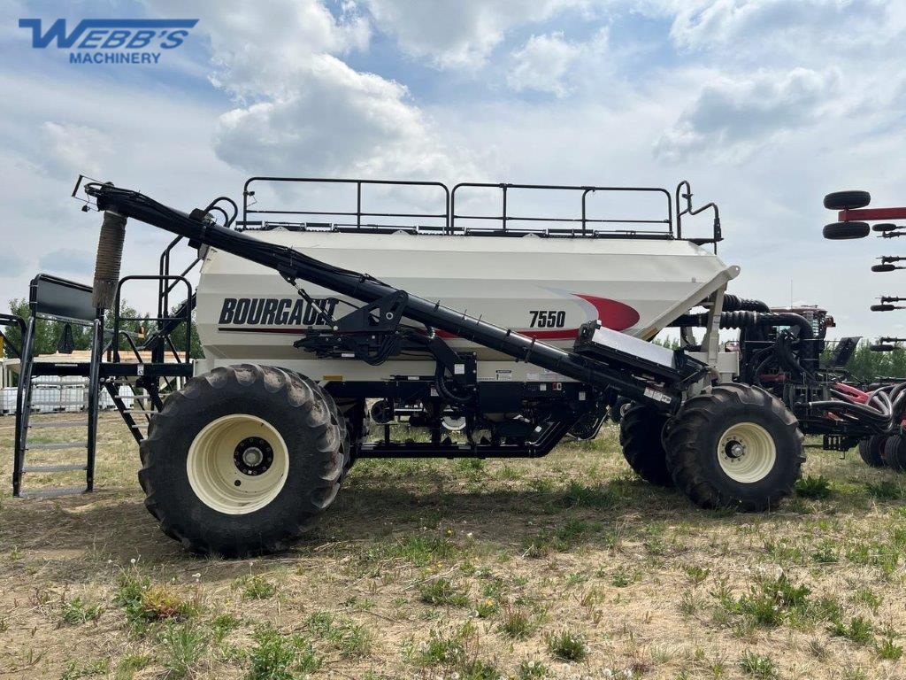 2017 Bourgault 3320-66XTC/7550 Air Drill