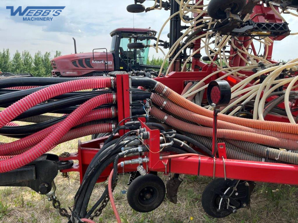 2017 Bourgault 3320-66XTC/7550 Air Drill