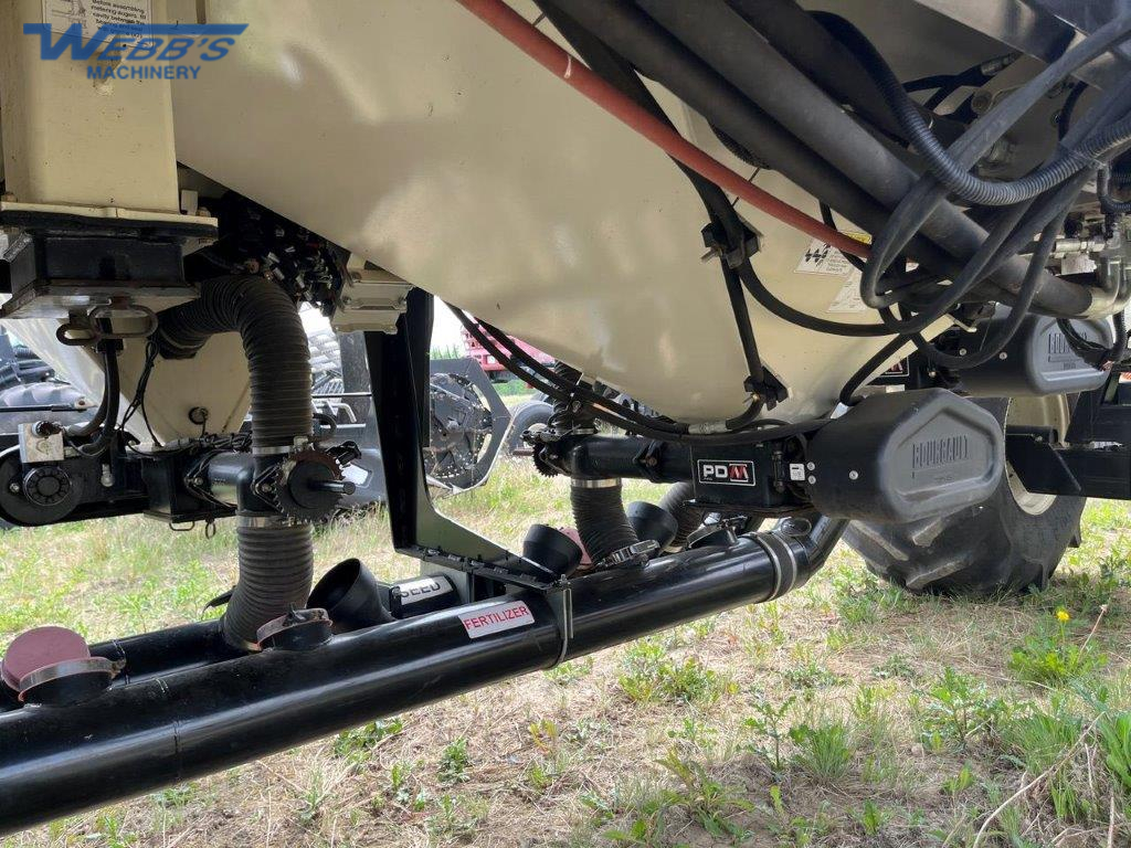 2017 Bourgault 3320-66XTC/7550 Air Drill