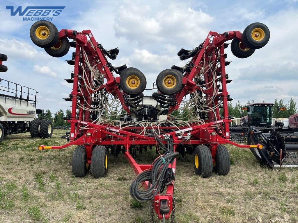 2017 Bourgault 3320-66XTC/7550 Air Drill