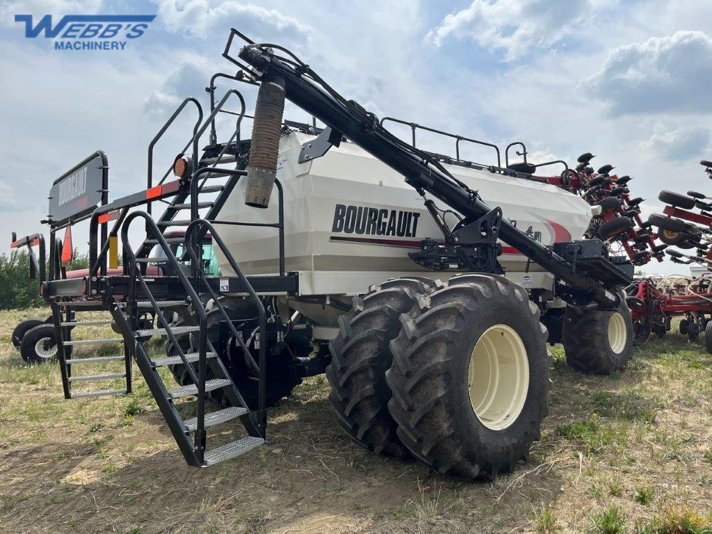 2017 Bourgault 3320-66XTC/7550 Air Drill