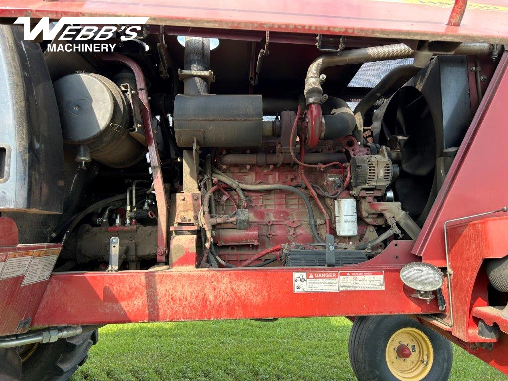 2013 New Holland H8060 Windrower