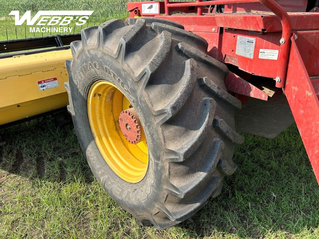 2013 New Holland H8060 Windrower