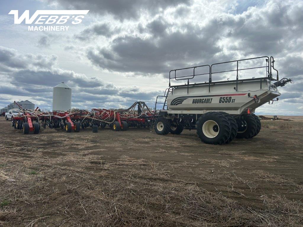 2012 Bourgault 3320-60' XTC & 6550ST Paralinnk Air Drill