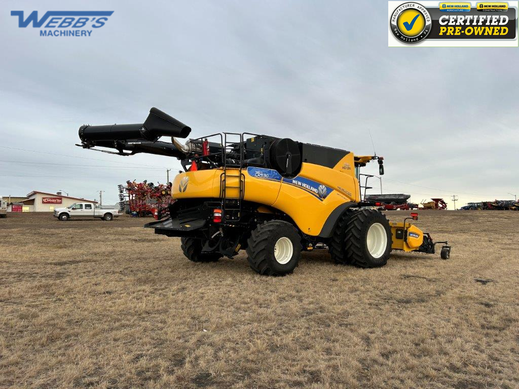 2022 New Holland CR9.90Z Combine