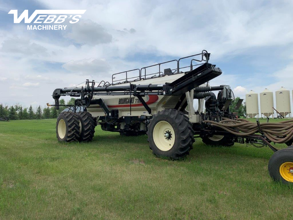 2019 Bourgault 3320-66 66ft-6in Width - 10in Space Air Drill