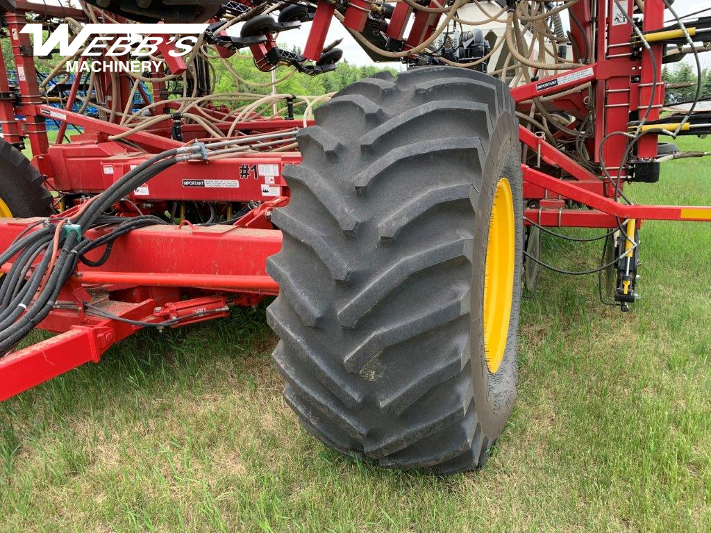 2019 Bourgault 3320-66 66ft-6in Width - 10in Space Air Drill