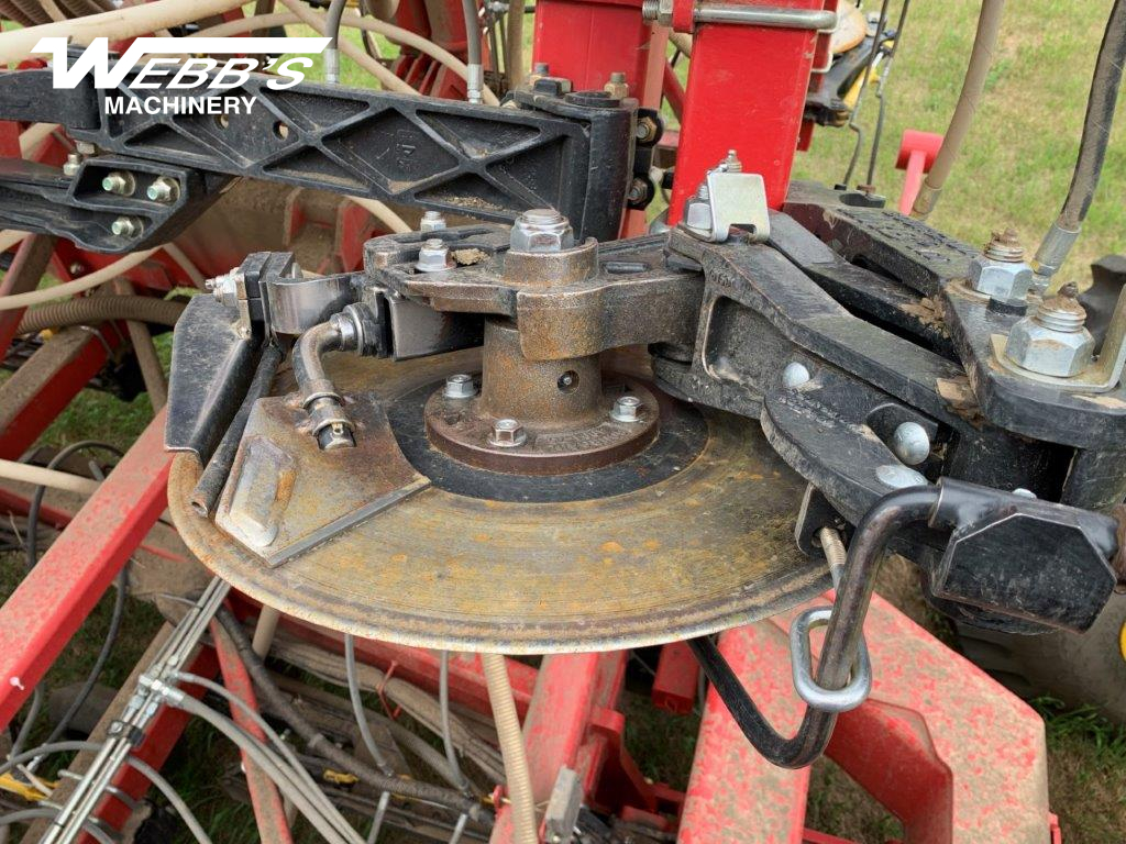 2019 Bourgault 3320-66 66ft-6in Width - 10in Space Air Drill