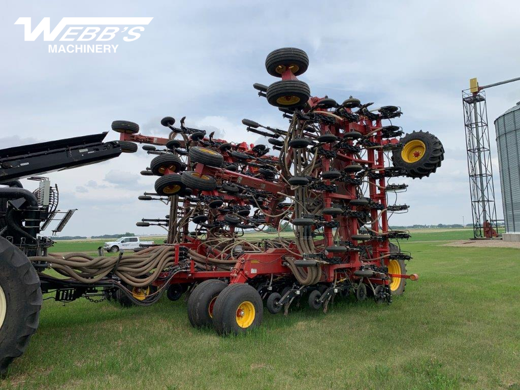 2019 Bourgault 3320-66 66ft-6in Width - 10in Space Air Drill