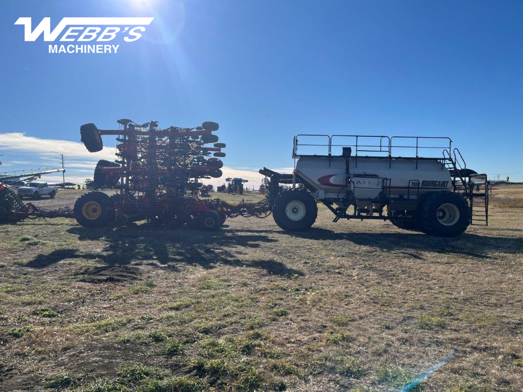 2019 Bourgault 3320-66 HF/7950 Air Drill