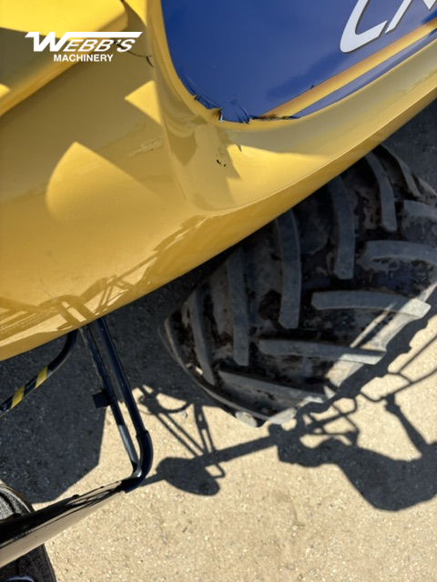 2016 New Holland CR9.90Z Combine