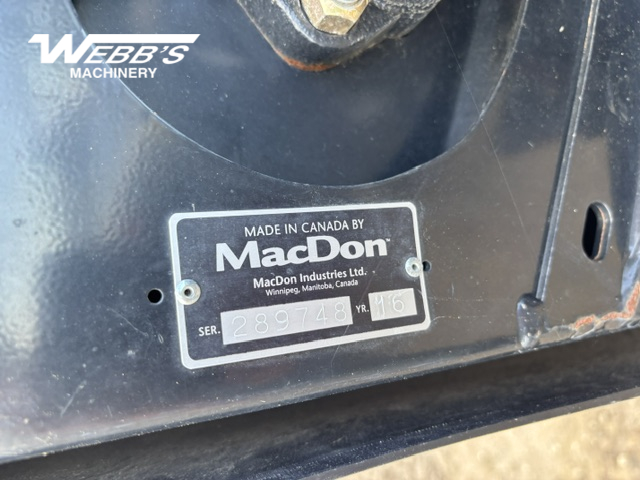 2016 MacDon FD75-40 Header Combine