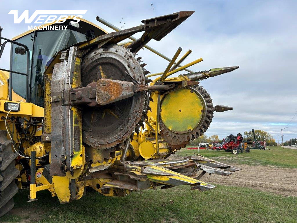 2001 New Holland FX28 Forage Harvester