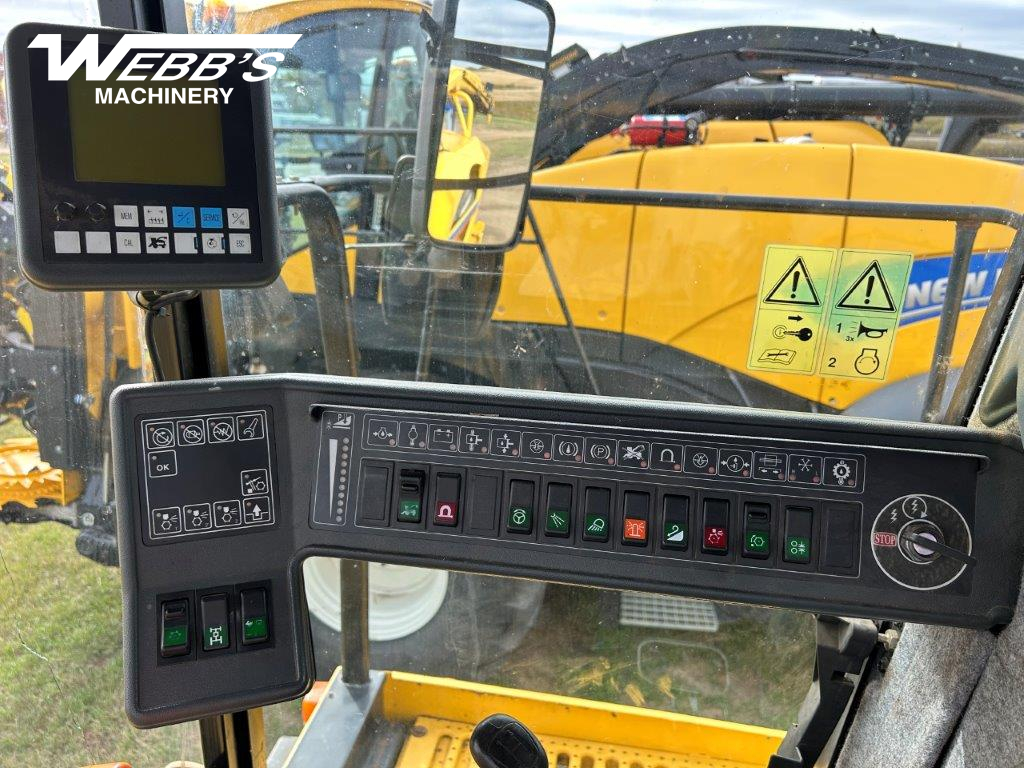 2001 New Holland FX28 Forage Harvester