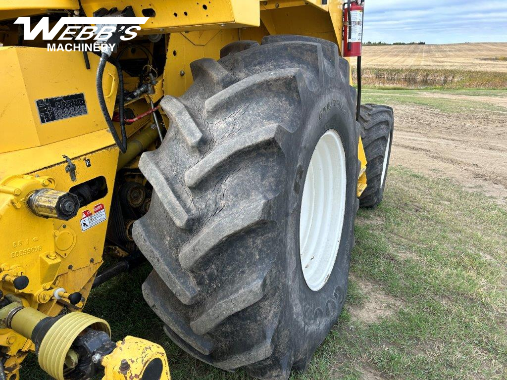 2001 New Holland FX28 Forage Harvester