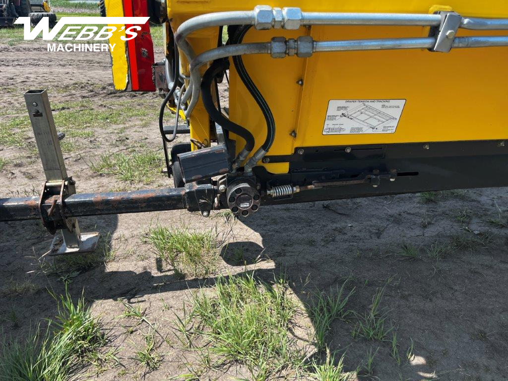 2011 New Holland 94C-36 Header Combine