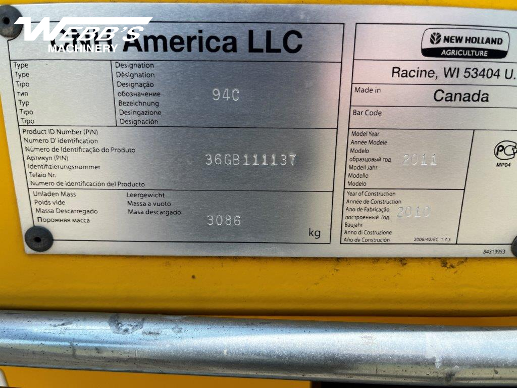 2011 New Holland 94C-36 Header Combine