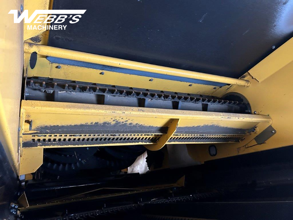 2023 New Holland CR10.90Z Combine