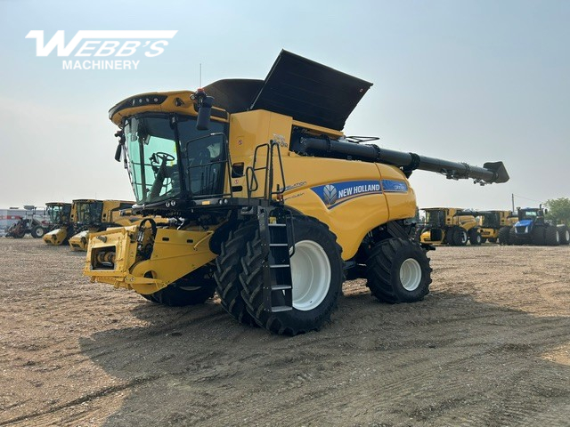 2023 New Holland CR10.90Z Combine