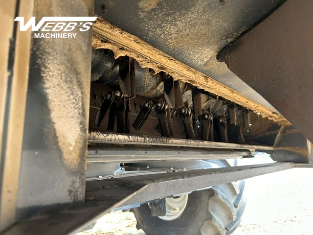 2023 New Holland CR10.90Z Combine