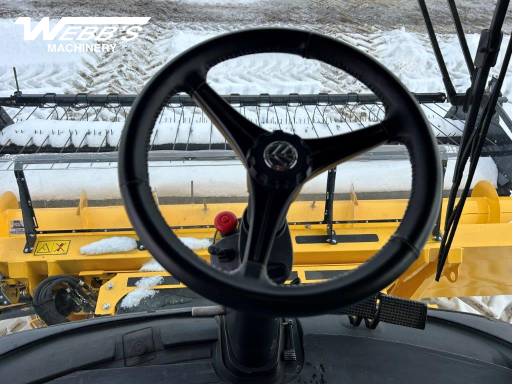 2023 New Holland CR10.90Z Combine