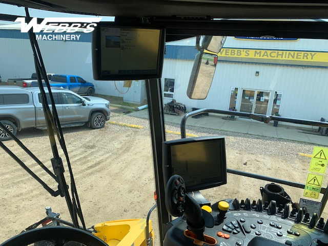 2023 New Holland CR10.90Z Combine
