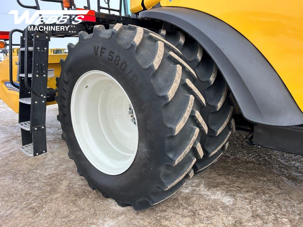 2023 New Holland CR10.90Z Combine