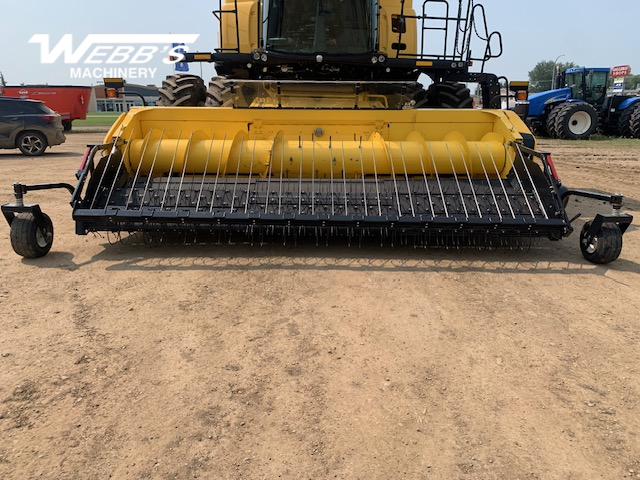 2023 New Holland CR10.90Z Combine