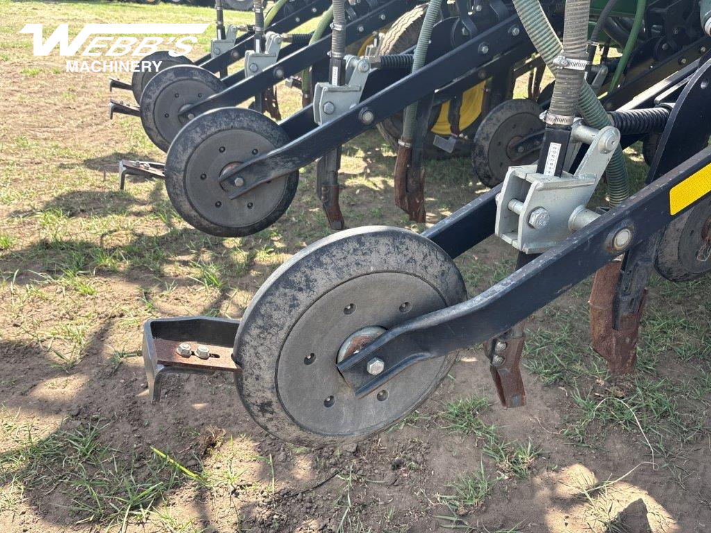 2016 John Deere 1870/1910 Air Drill