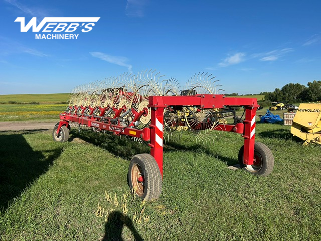 2016 Farm King Easy Rake 14 Rake/Wheel