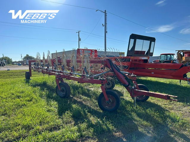 2016 Farm King Easy Rake 14 Rake/Wheel