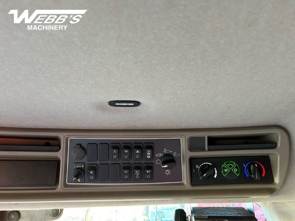 2015 Case IH 9240 Combine